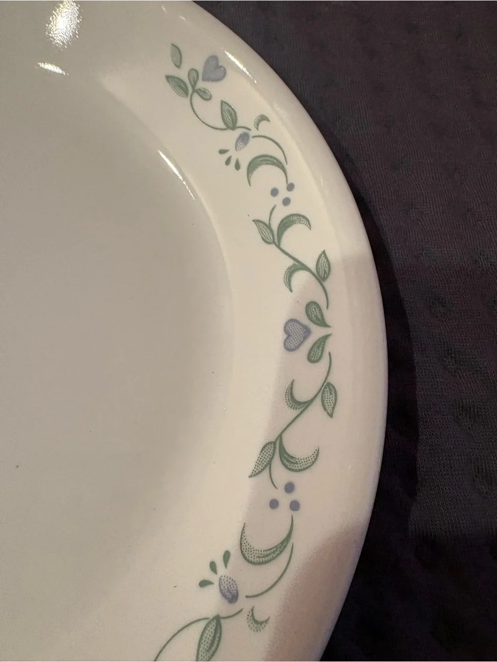 Corelle White Oval Plate with Green Leaves and Lavender Hearts